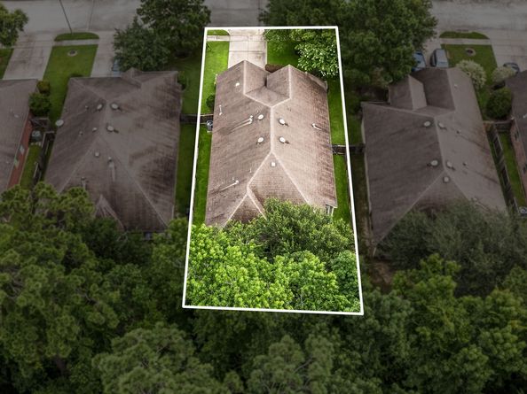 12818 Bridle Springs Lane, Houston TX 77044