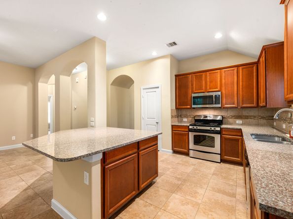 12818 Bridle Springs Lane, Houston TX 77044