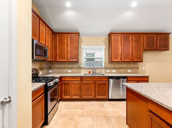 12818 Bridle Springs Lane, Houston TX 77044