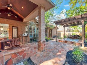 10 Merit Woods Place, The Woodlands TX 77382