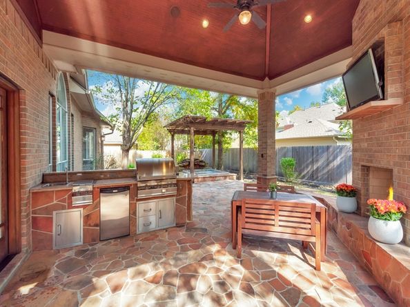 10 Merit Woods Place, The Woodlands TX 77382