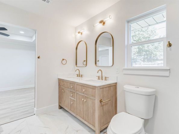 6106 Rutherglenn Drive, Houston TX 77096