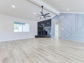 6106 Rutherglenn Drive, Houston TX 77096