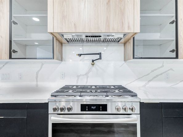 6106 Rutherglenn Drive, Houston TX 77096