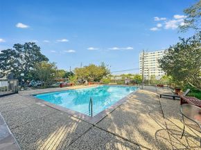 7510 Hornwood Drive 105, Houston TX 77036