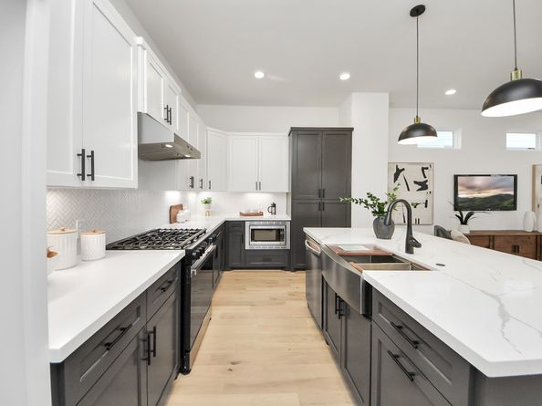 723 Marcella Street A, Houston TX 77091