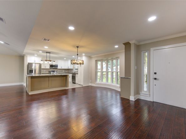 13547 Brook Hollow Drive, Sugar Land TX 77498