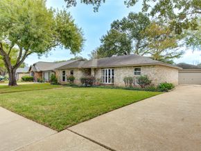 13547 Brook Hollow Drive, Sugar Land TX 77498