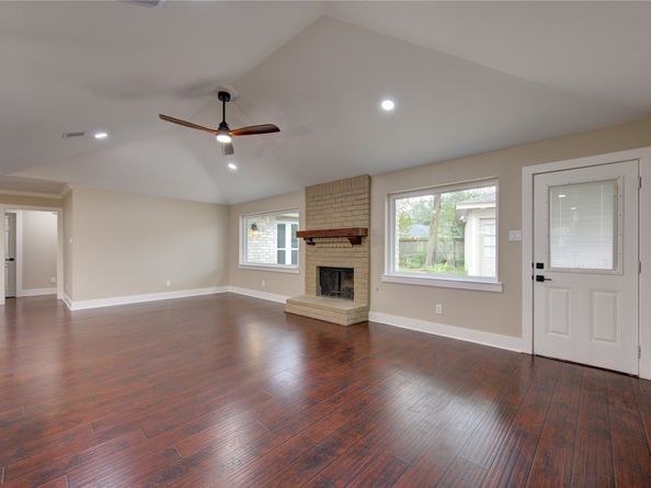 13547 Brook Hollow Drive, Sugar Land TX 77498