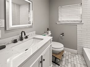 4826 Ventura Lane, Houston TX 77021