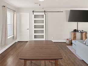 4826 Ventura Lane, Houston TX 77021