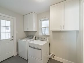 5731 Grape Street, Houston TX 77096