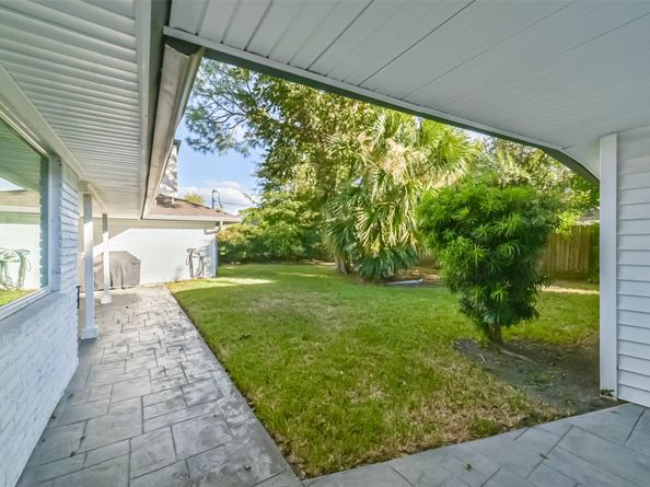 5731 Grape Street, Houston TX 77096