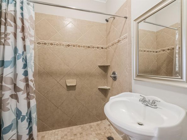 6751 Richwood Road, Houston TX 77087