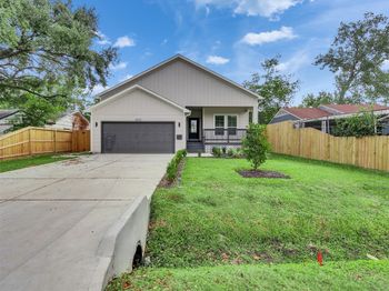 10513 Chesterfield Drive