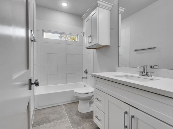 10513 Chesterfield Drive, Houston TX 77051