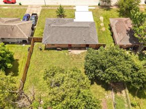 2914 Dragonwick Drive, Houston TX 77045