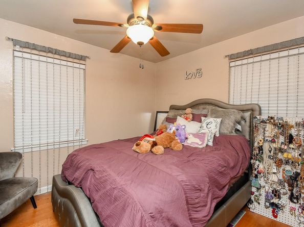 2914 Dragonwick Drive, Houston TX 77045