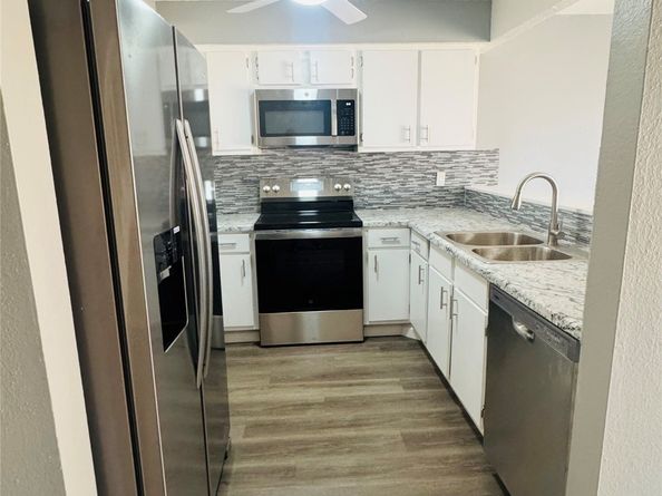 12509 Newbrook Dr Drive 331, Houston TX 77072