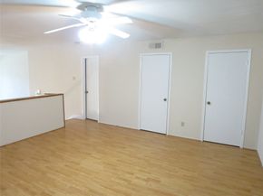 12633 Memorial Drive 72, Houston TX 77024