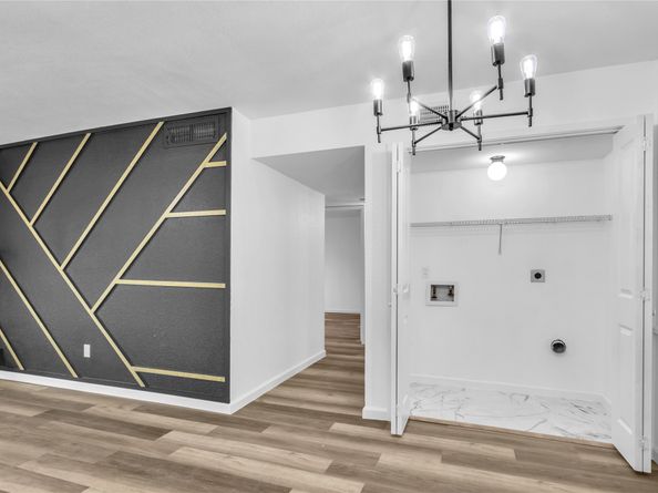 2800 Jeanetta Street 2411, Houston TX 77063