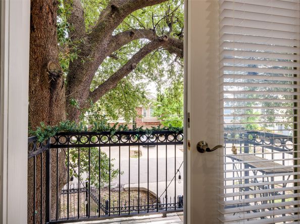 5306 Nolda Street A, Houston TX 77007