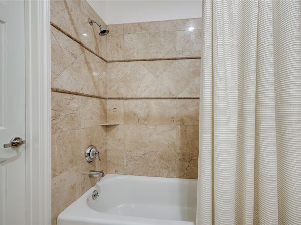 5306 Nolda Street A, Houston TX 77007