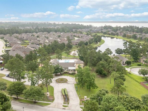 13721 Northline Lake Drive, Houston TX 77044