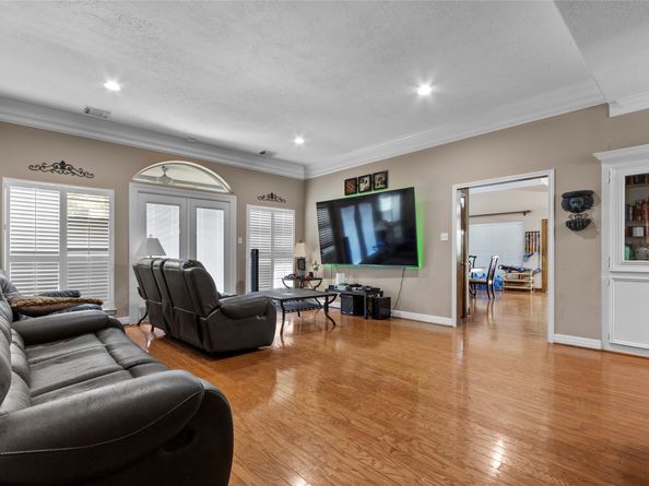 14907 Pine Point Court, Houston TX 77070