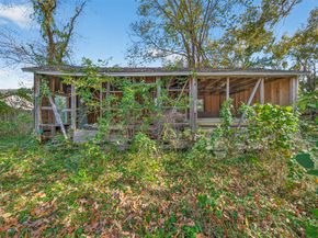 5002 Firnat Street, Houston TX 77016