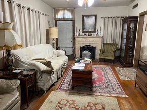 4442 Leeland Street, Houston TX 77023