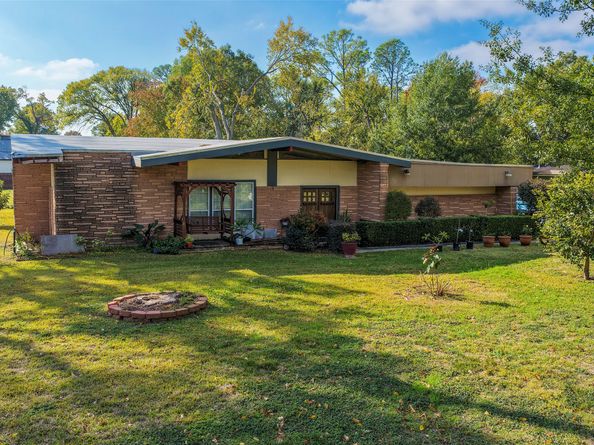 9217 Sequoia Drive, Houston TX 77041