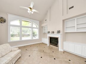 11 Stone Terrace, Sugar Land TX 77479