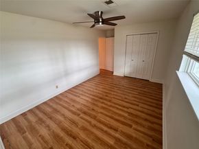 6554 Lindyann Lane, Houston TX 77008