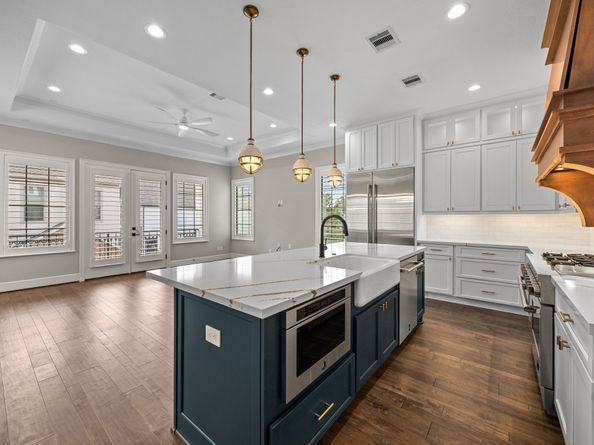 14008 Memorial Reserve Place, Houston TX 77079