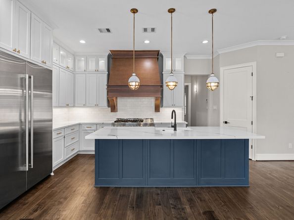 14008 Memorial Reserve Place, Houston TX 77079