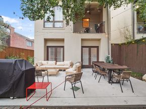 2218 Nantucket Drive, Houston TX 77057