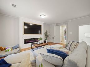 2218 Nantucket Drive, Houston TX 77057