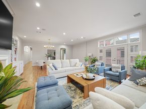 2218 Nantucket Drive, Houston TX 77057