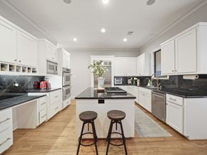 2218 Nantucket Drive, Houston TX 77057