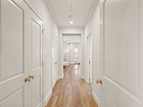 2218 Nantucket Drive, Houston TX 77057