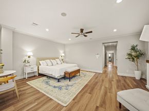 2218 Nantucket Drive, Houston TX 77057