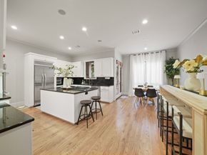 2218 Nantucket Drive, Houston TX 77057