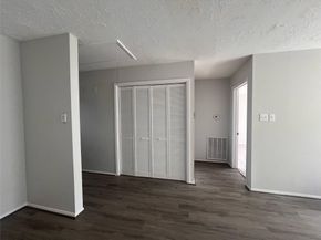 6541 S Briar Bayou Drive, Houston TX 77072