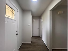 6541 S Briar Bayou Drive, Houston TX 77072