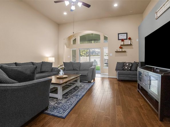 13743 Slate Mountain Lane, Houston TX 77044