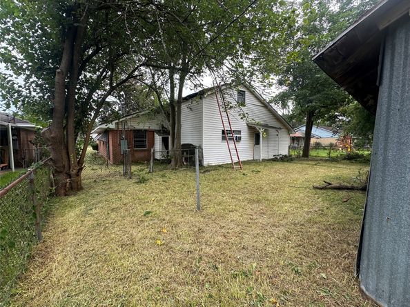 513 Sunnyside Street, Houston TX 77076