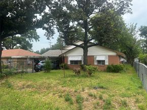 513 Sunnyside Street, Houston TX 77076