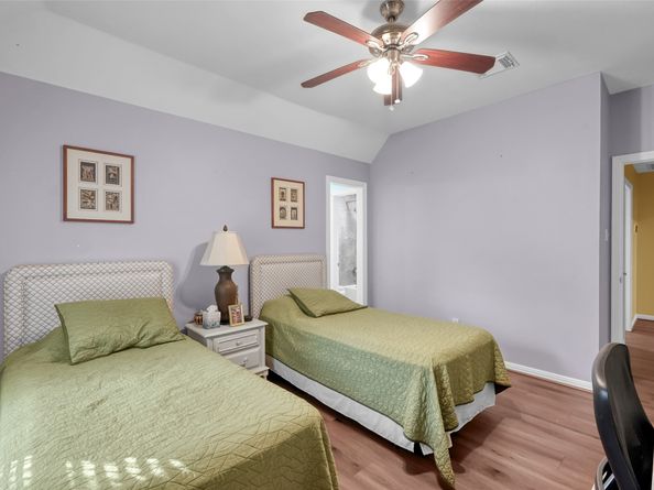 143 S Goldenvine Circle, The Woodlands TX 77382