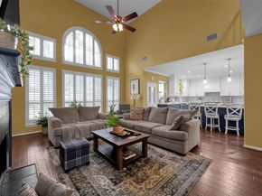 143 S Goldenvine Circle, The Woodlands TX 77382